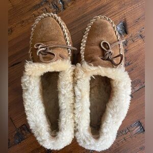 LL Bean Moccasin Slippers 🌰🌰